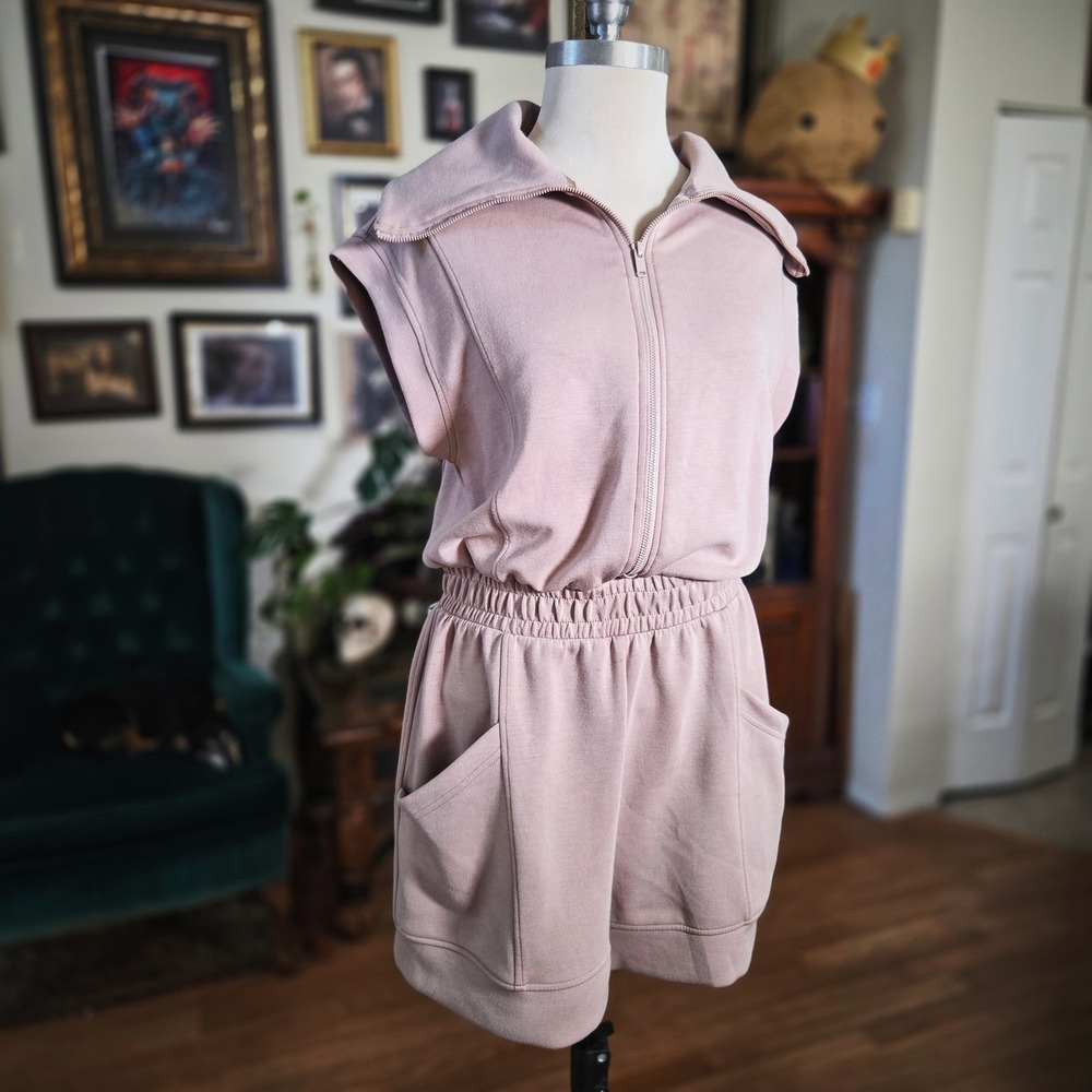 Rae Mode‎ Blush Zip Front Lounge Romper Sleeveless Soft One Piece
